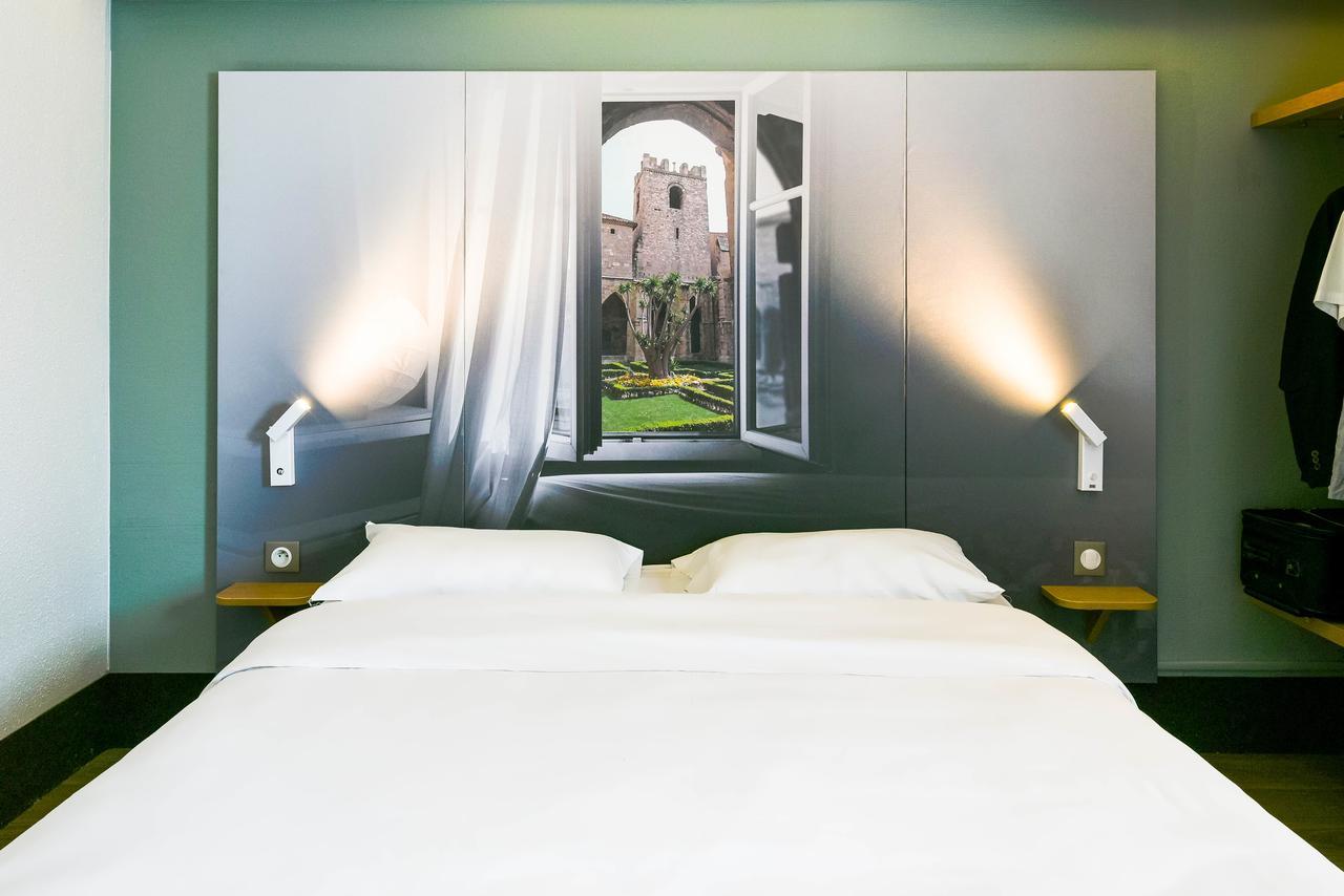1 Hotel 2*